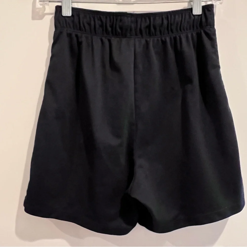 Nike Attack Women's‎ Black Shorts size XS